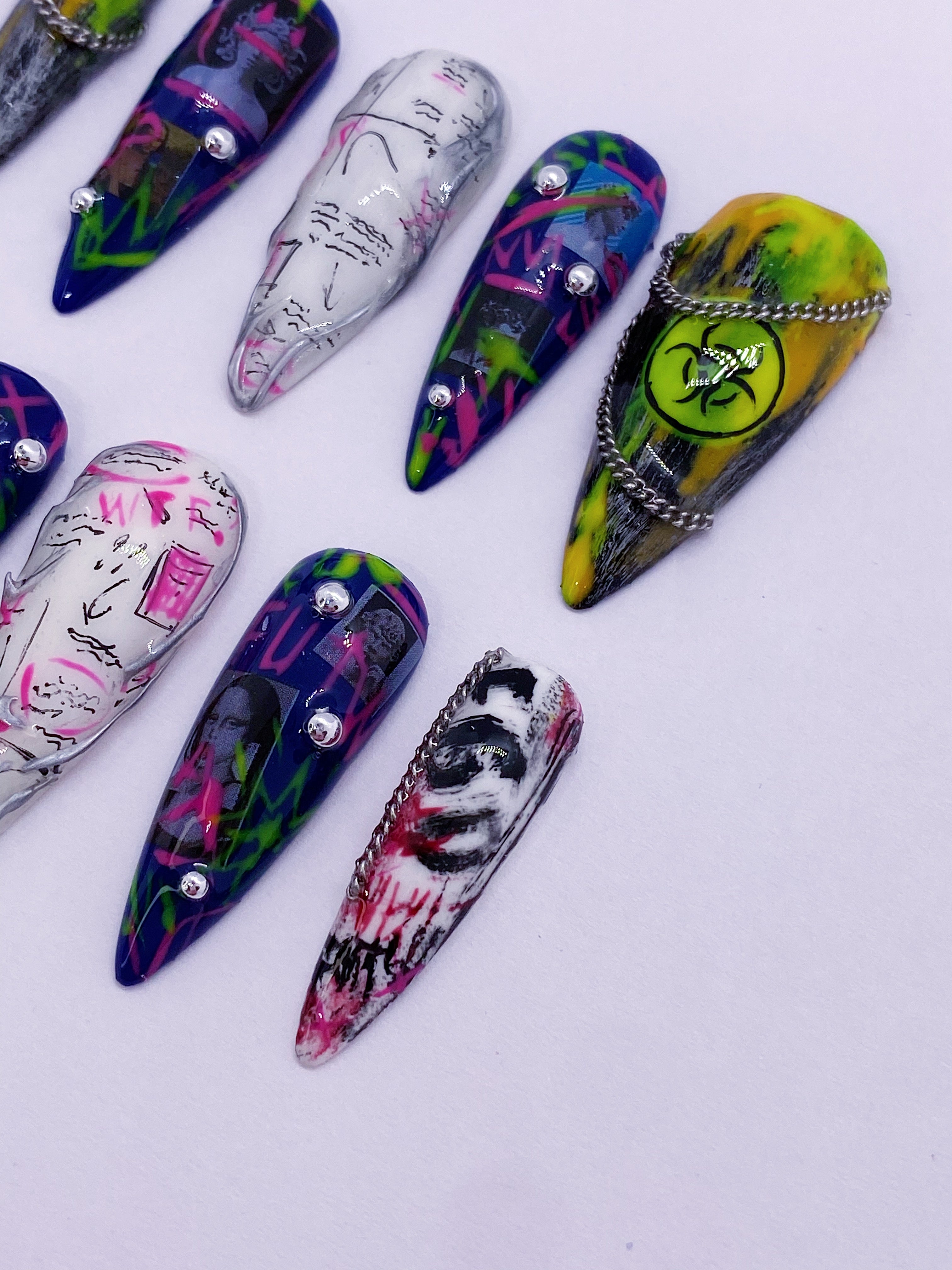 LISA FUTW press on nails(Ready to claim)