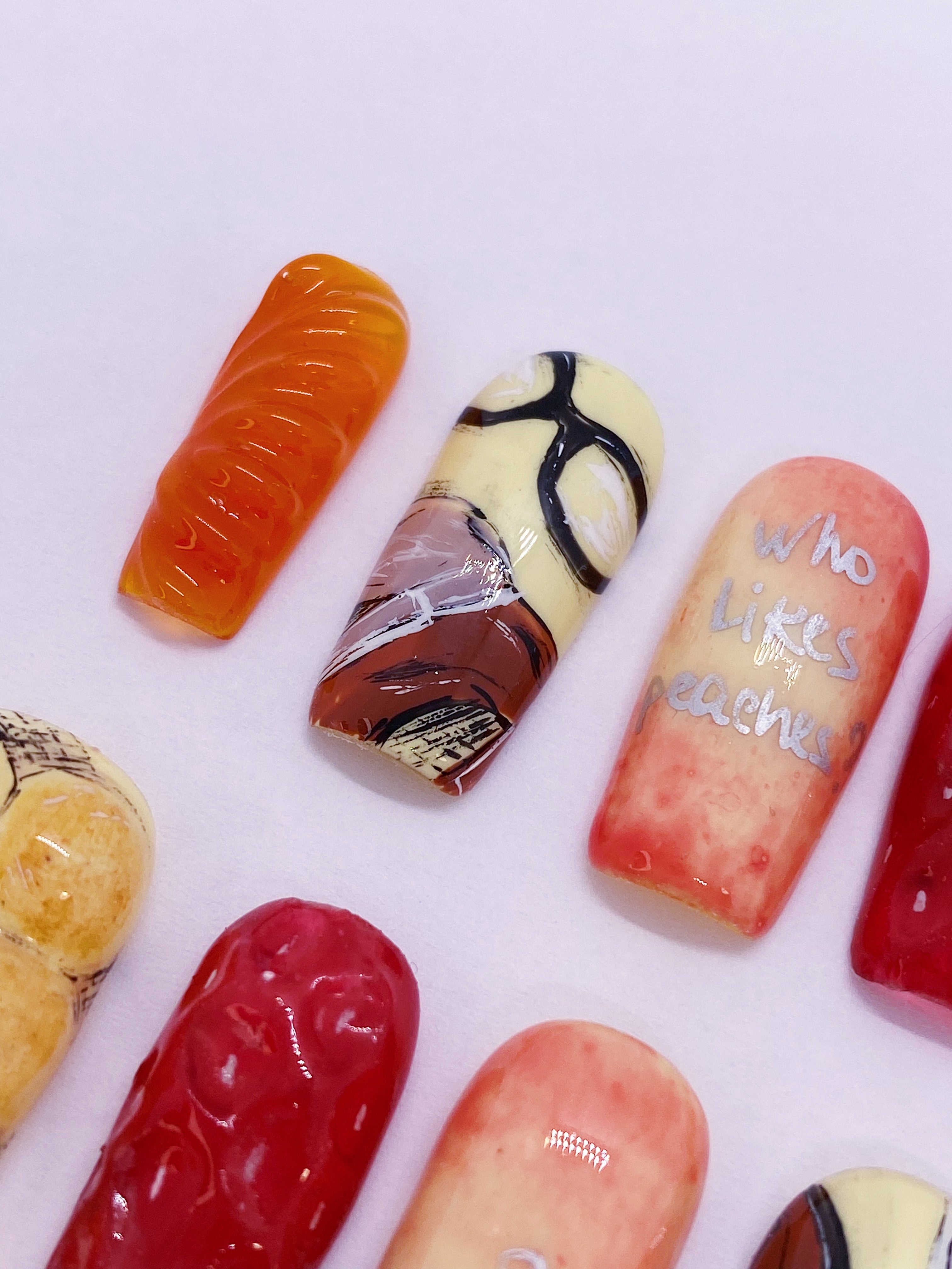 SKZ Baby-bread press on nails
