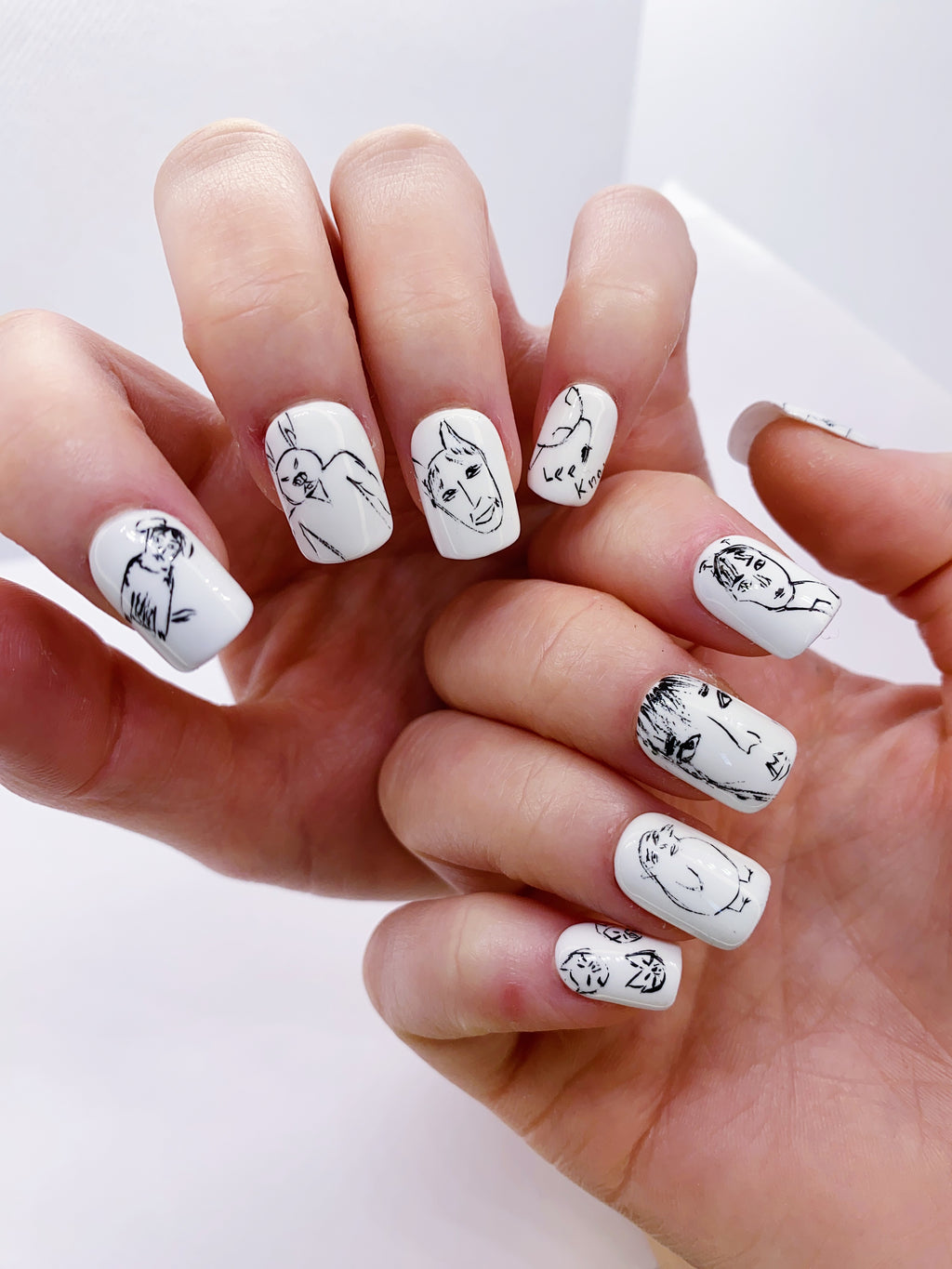 Lee Know’s art recreation press on nails