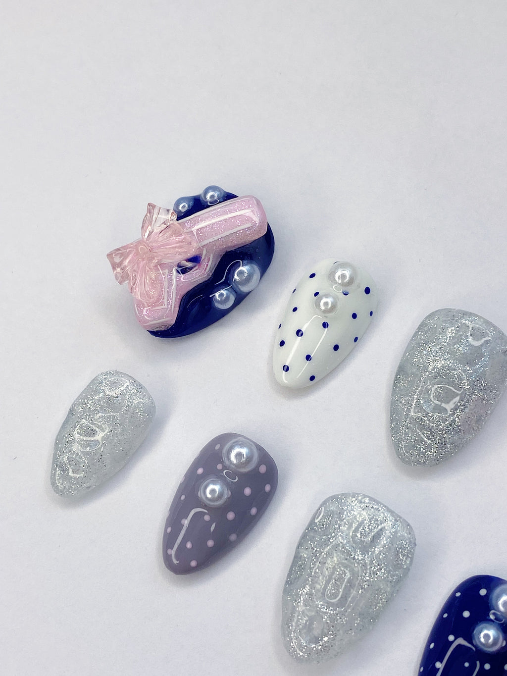 ILLIT Not Cute Anymore press on nails(Ready to claim)