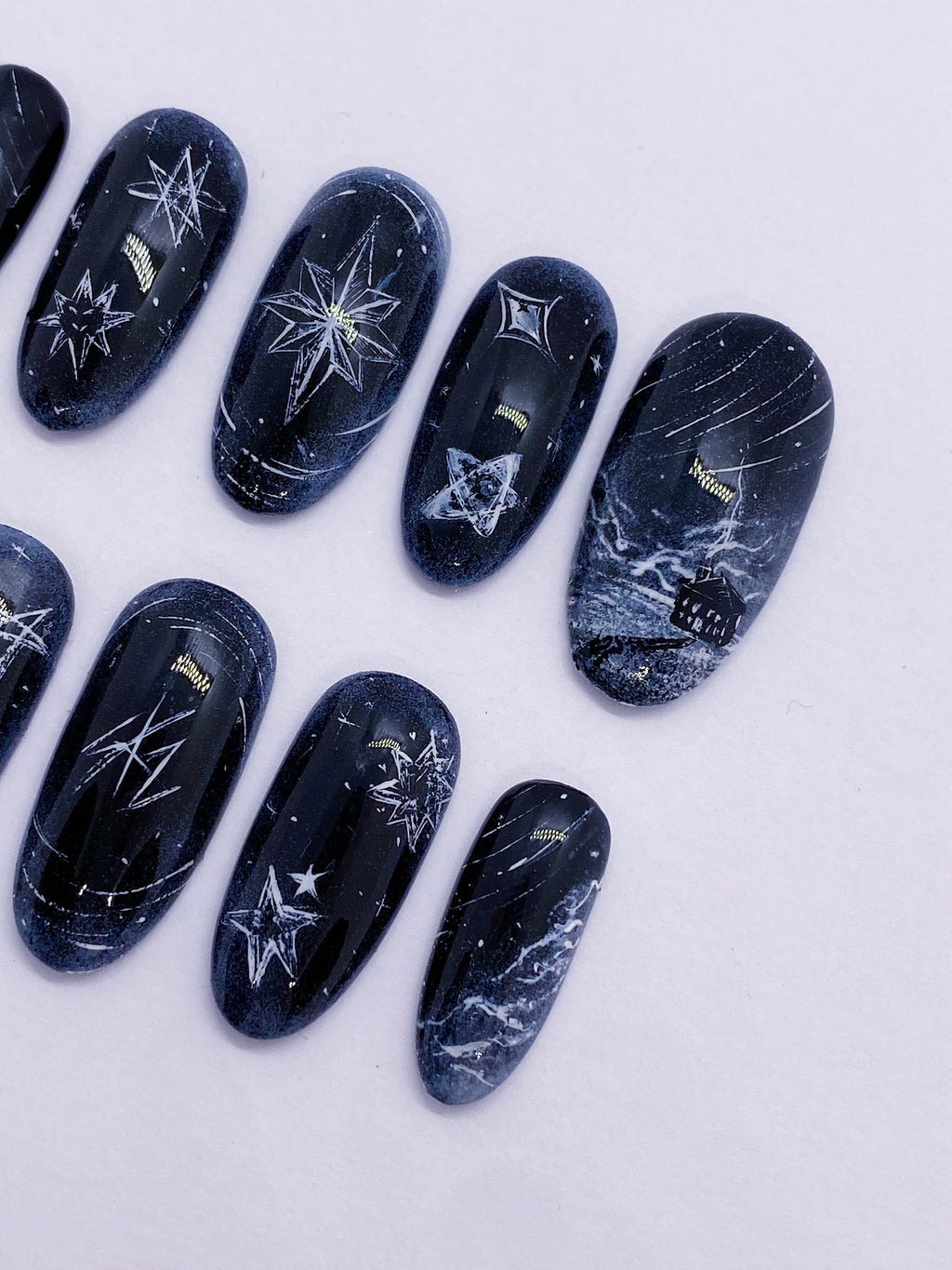 SKZ Stay press on nails