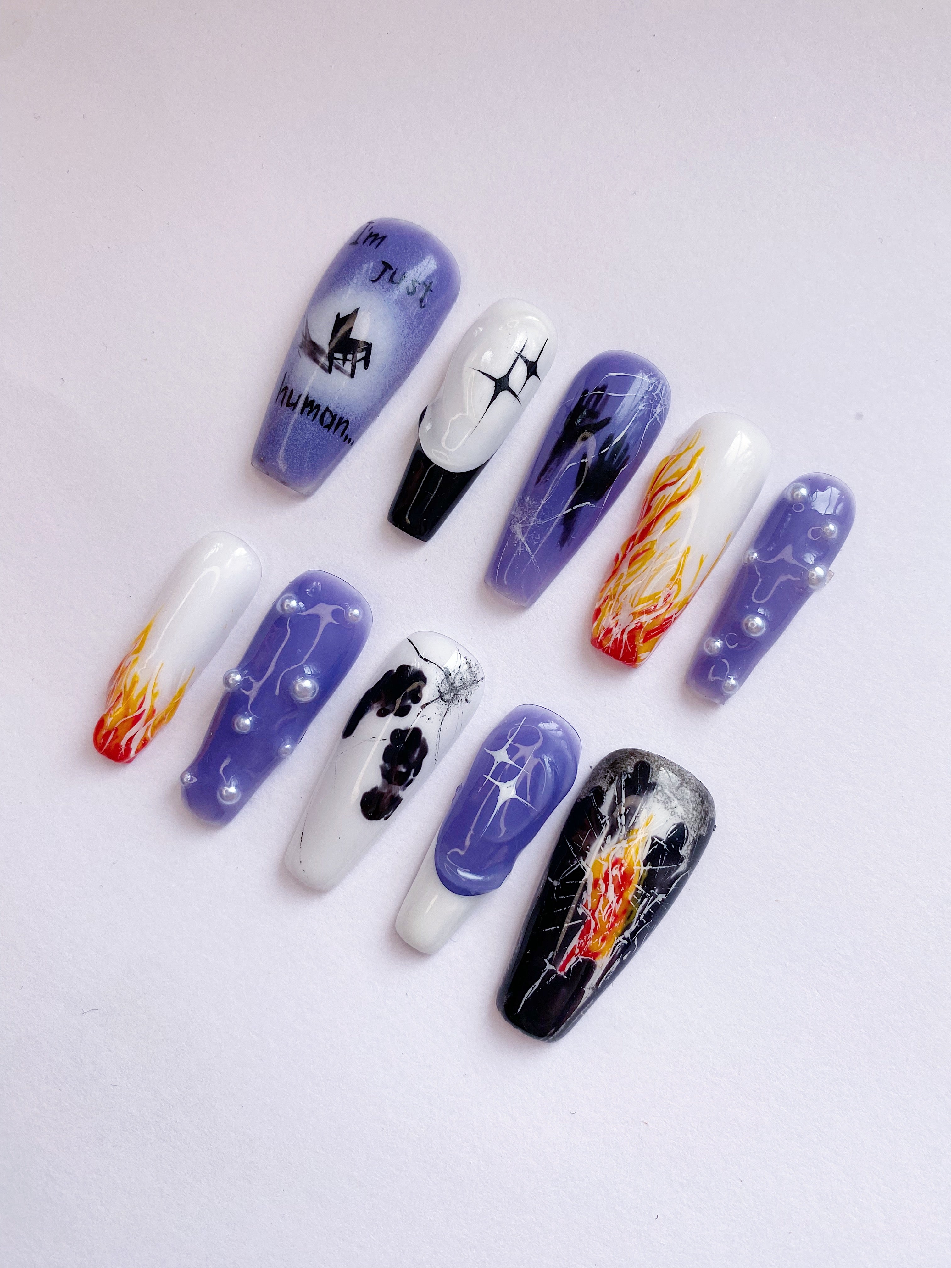 SKZ Truman press on nails