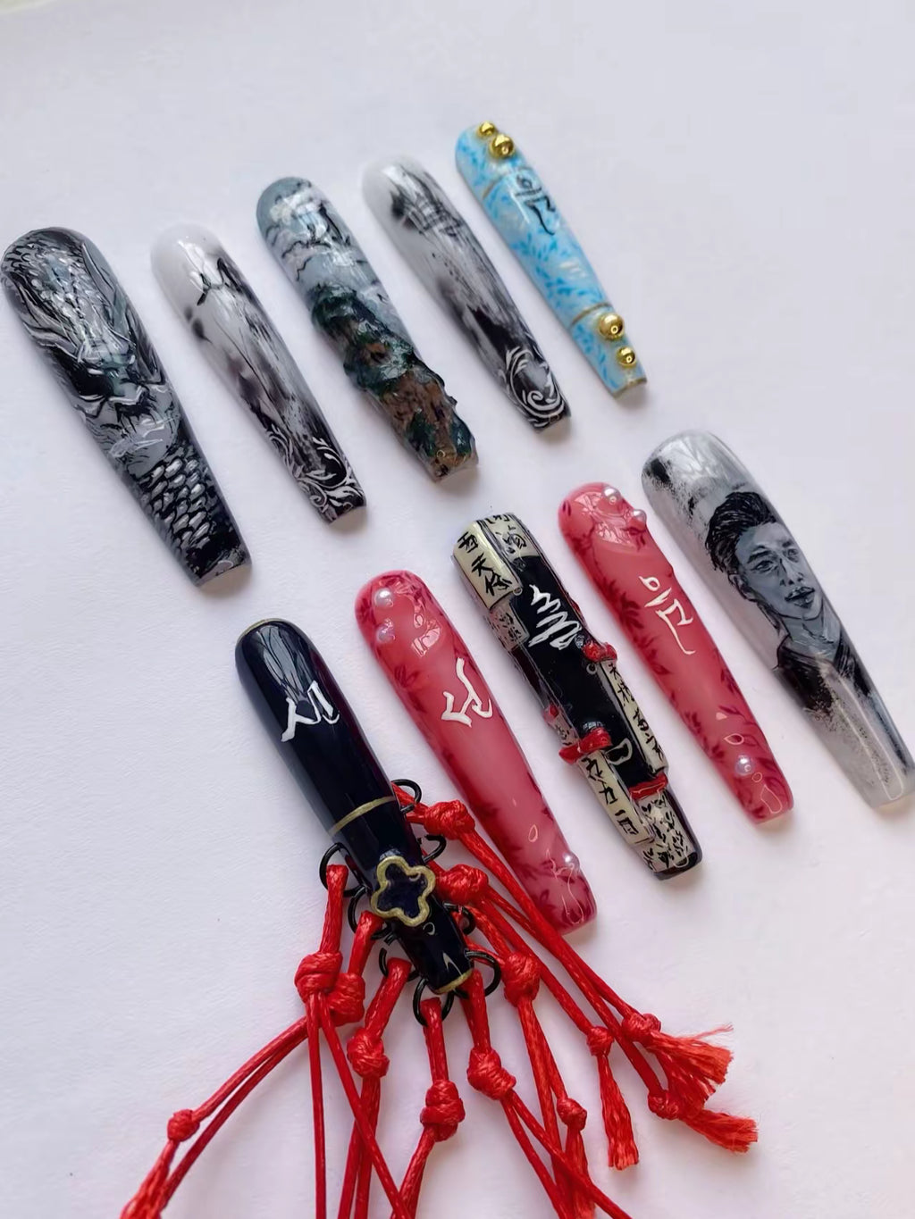 Custom nails WITH YOUR BIAS