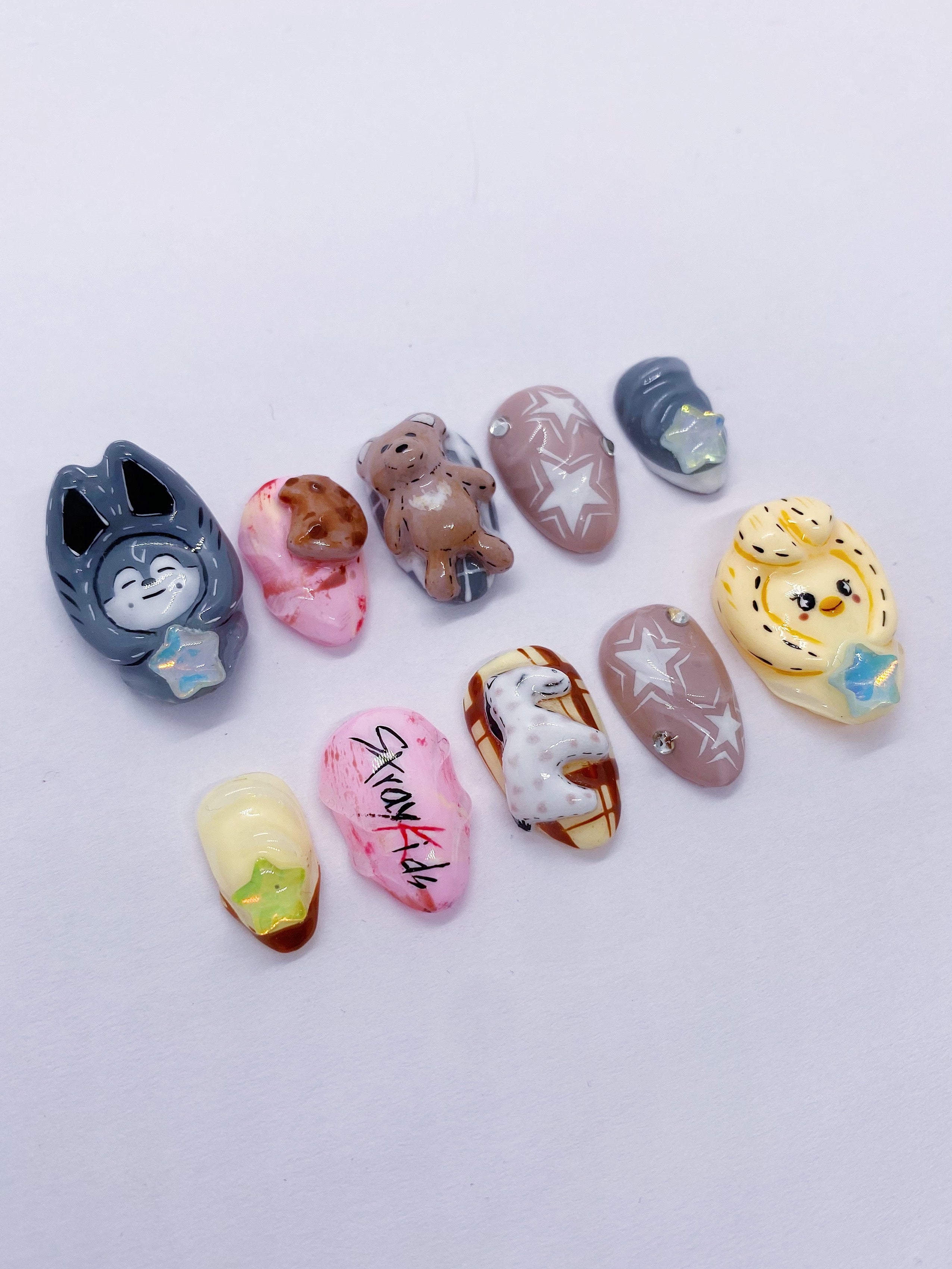 SKZoo Winter Edition press on nails(Ready to claim)