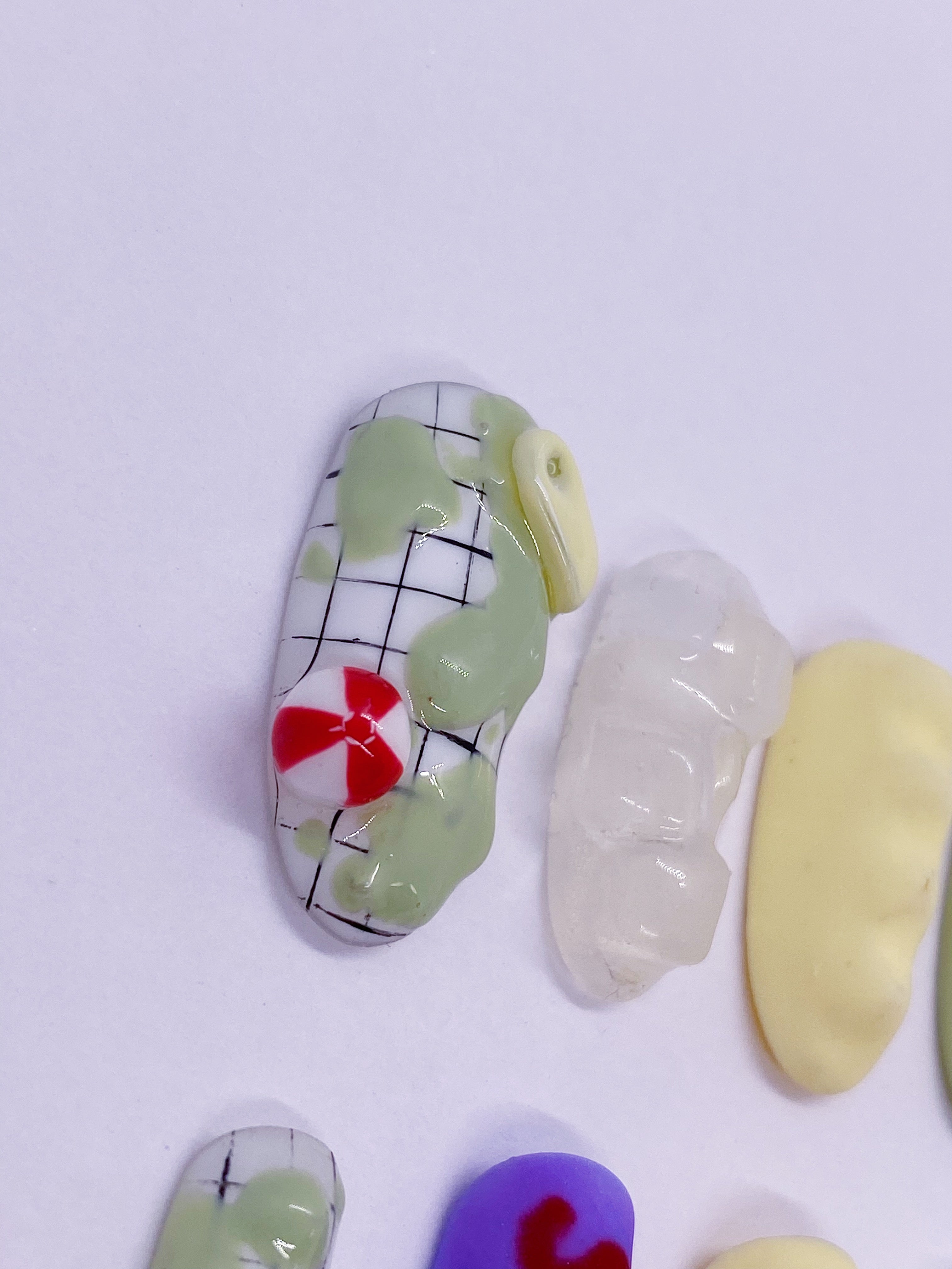 YUNA Ice Cream press on nails