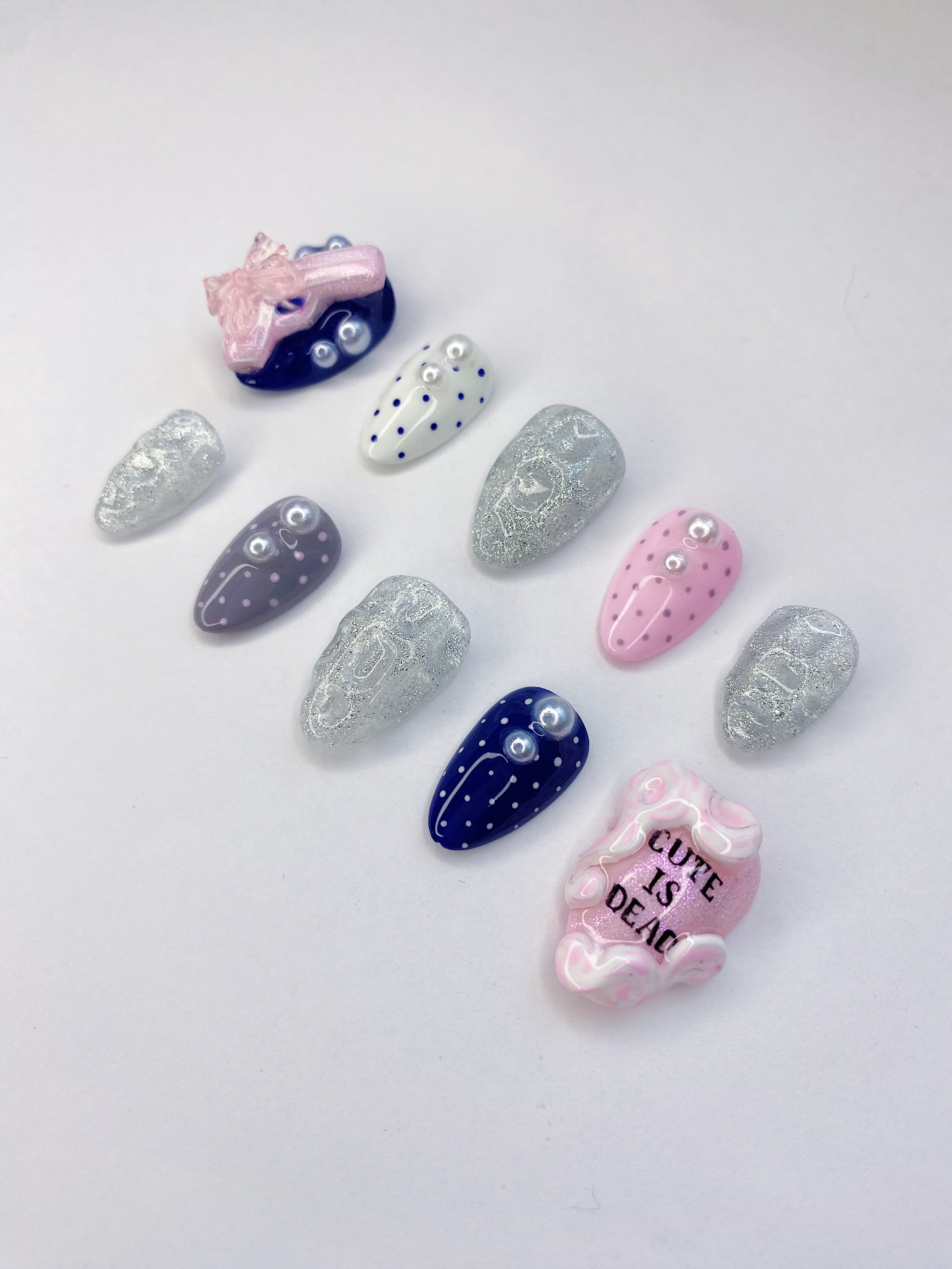 ILLIT Not Cute Anymore press on nails