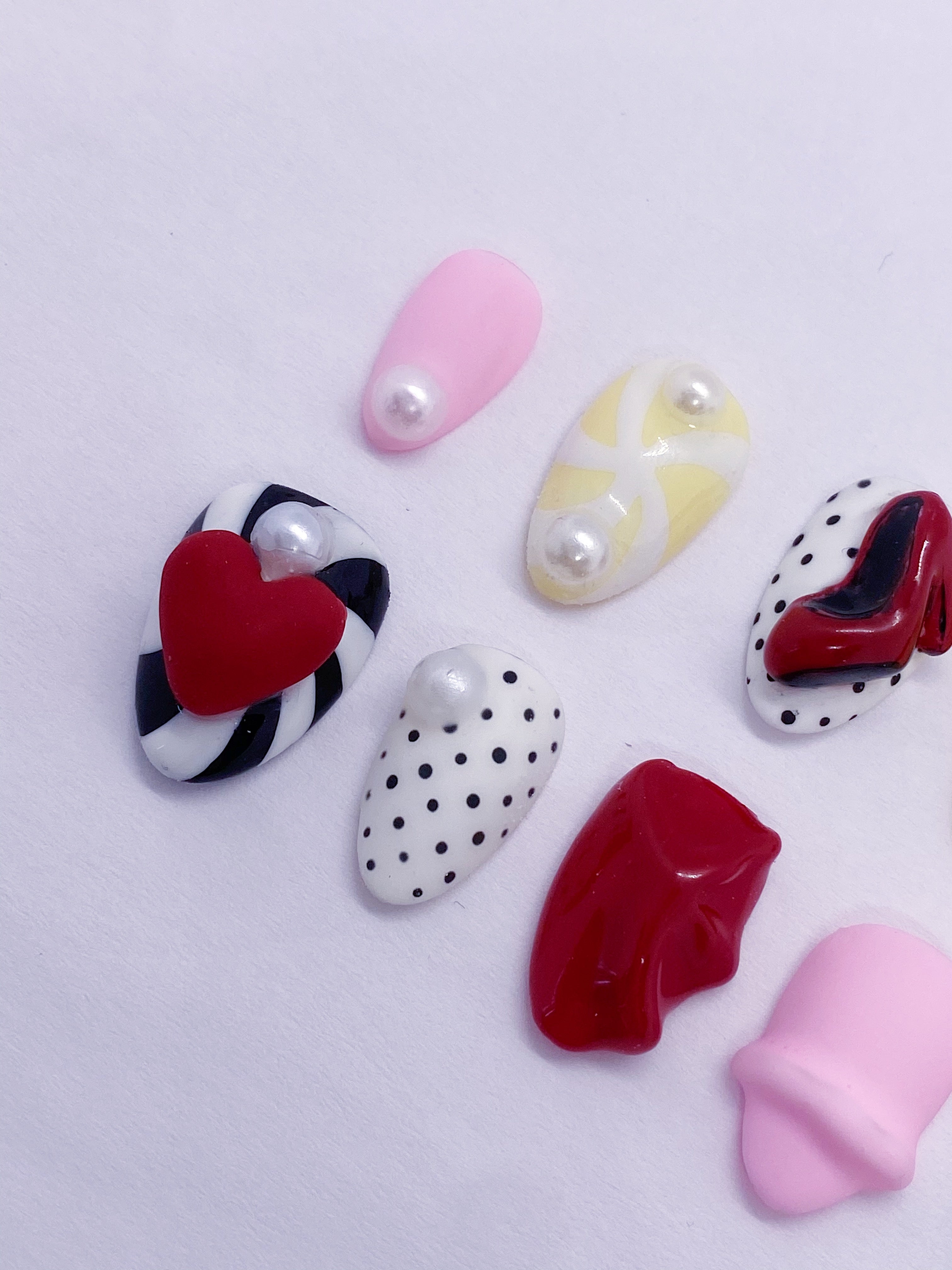 YENA Catch Catch press on nails