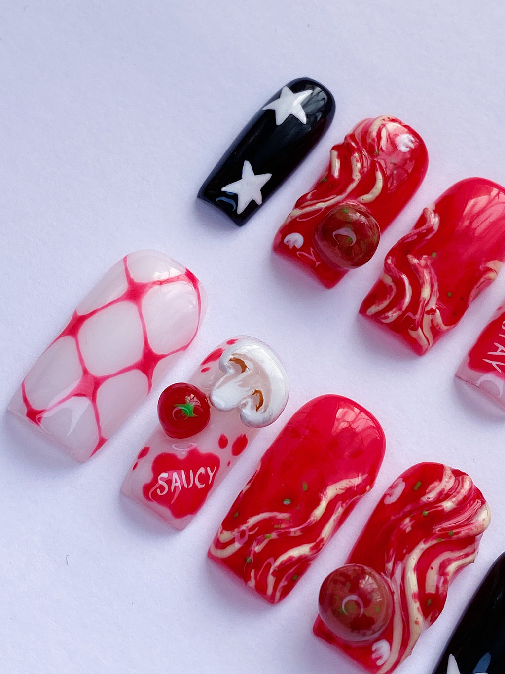 LE SSERAFIM Spaghetti press on nails(Ready to claim)