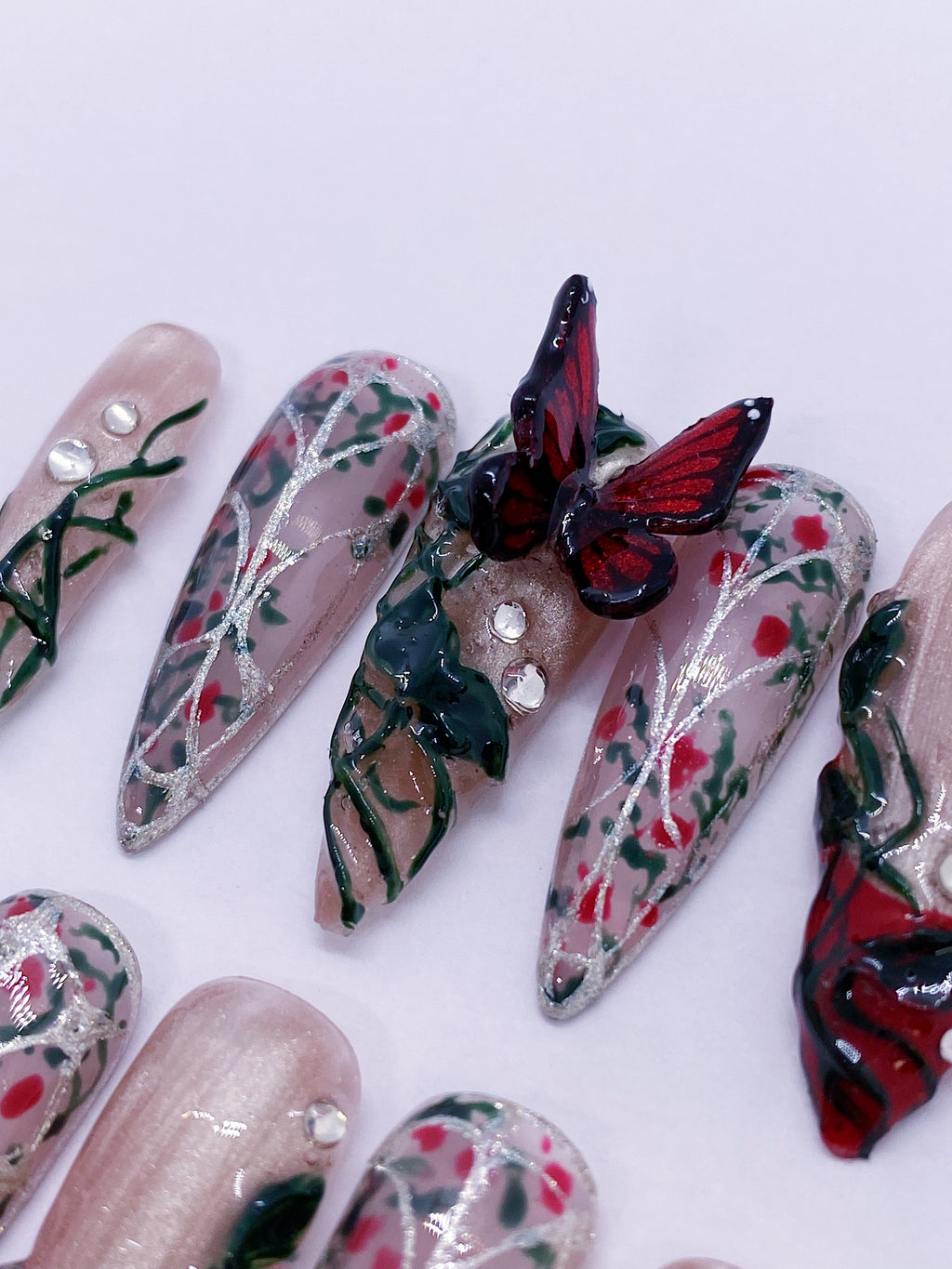 JENNIE Fallen Angel. Set 1 press on nails
