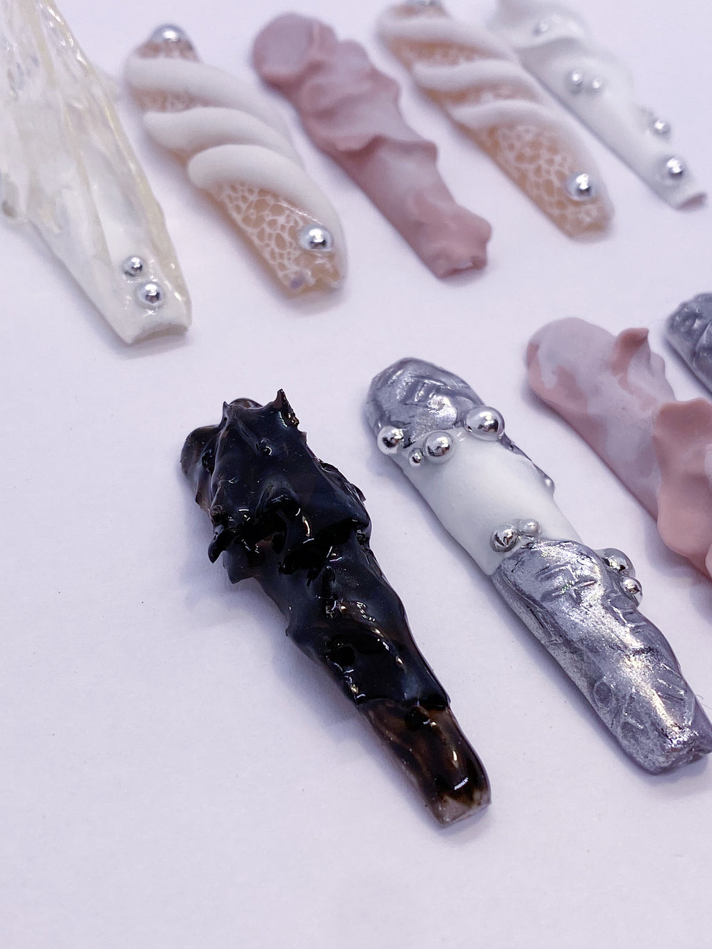 Blackpink GO press on nails