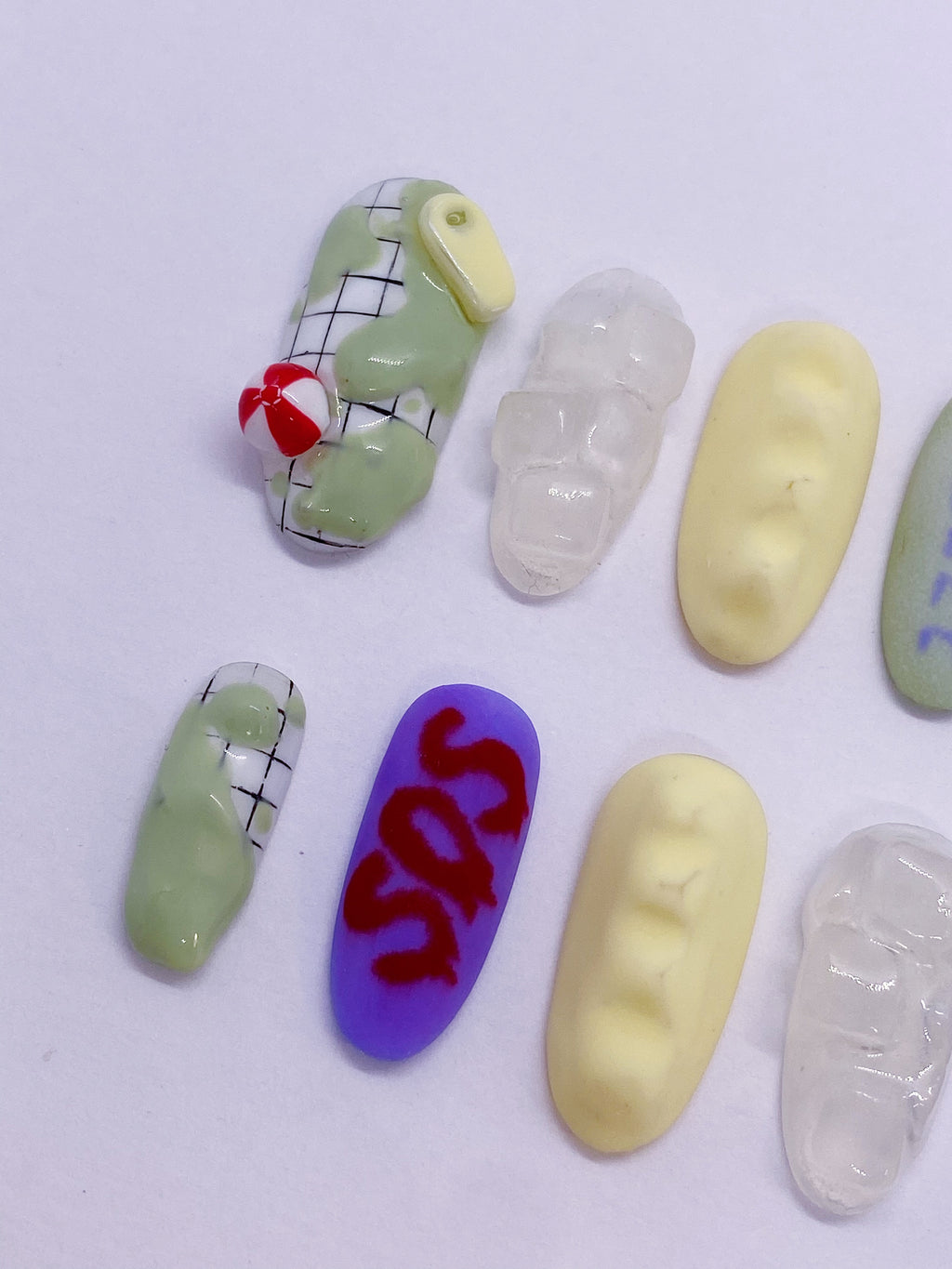YUNA Ice Cream press on nails
