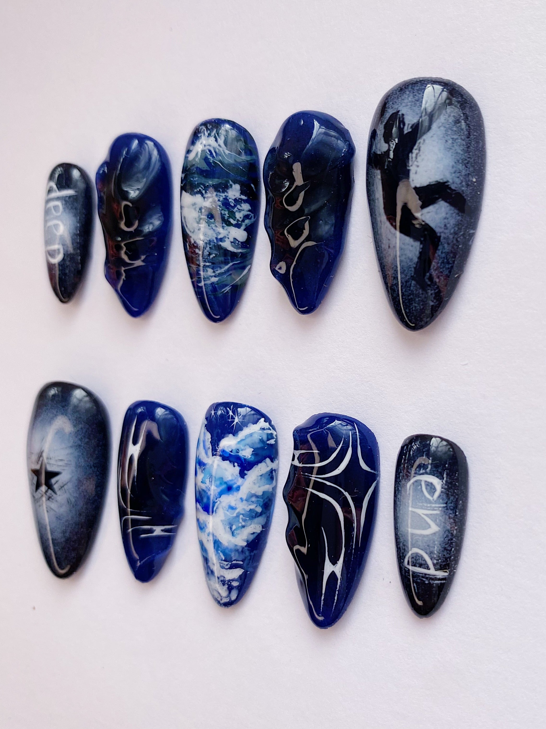 FELIX deep end press on nails(Ready to claim)
